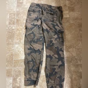 Camo pants